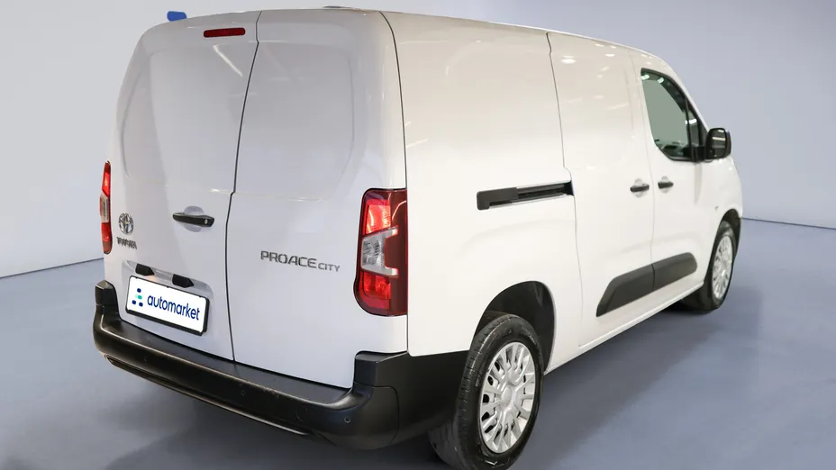 TOYOTA Proace City Proace City 1.5 D-4D Long 2,4t Active