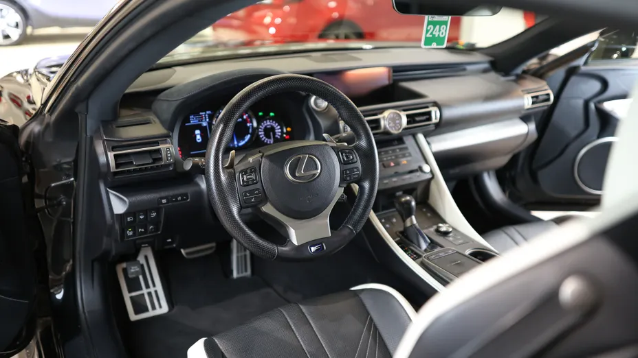 LEXUS RC RC F Carbon