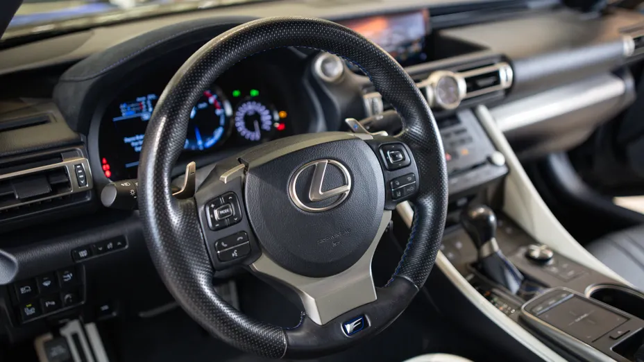 LEXUS RC RC F Carbon