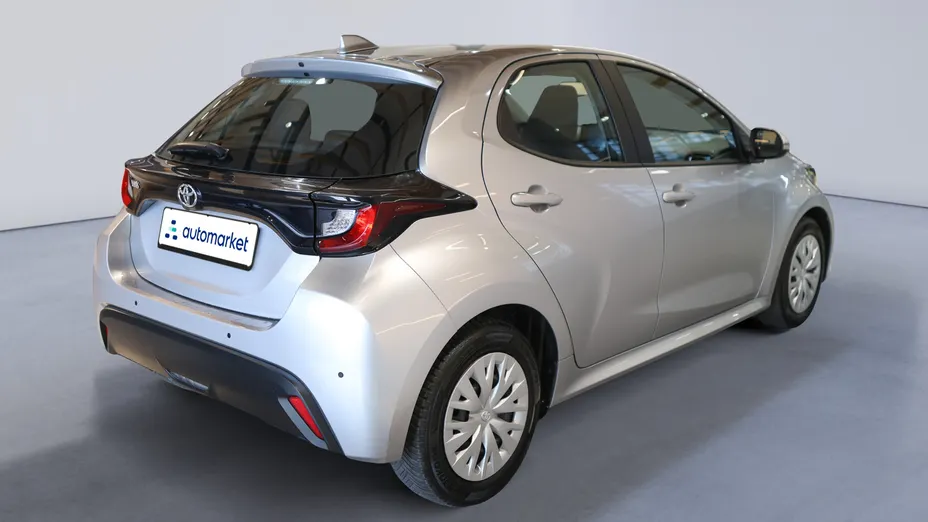 TOYOTA Yaris Yaris 1.5 Comfort