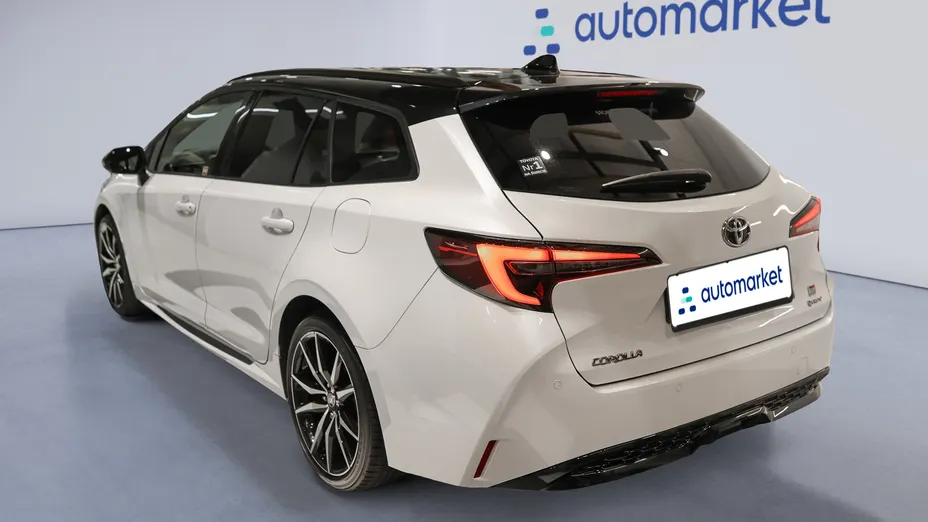 TOYOTA Corolla Corolla 2.0 Hybrid GR Sport