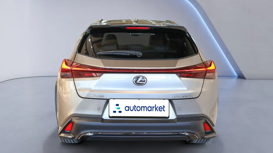 LEXUS UX UX 300h F Sport Design
