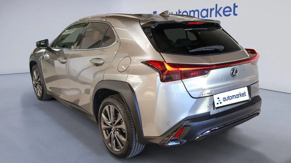 LEXUS UX UX 300h F Sport Design