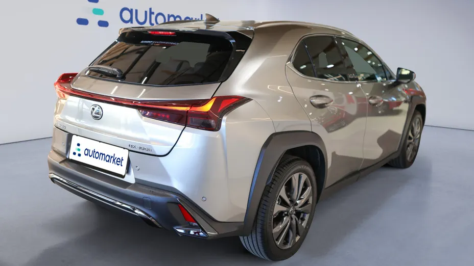 LEXUS UX UX 300h F Sport Design