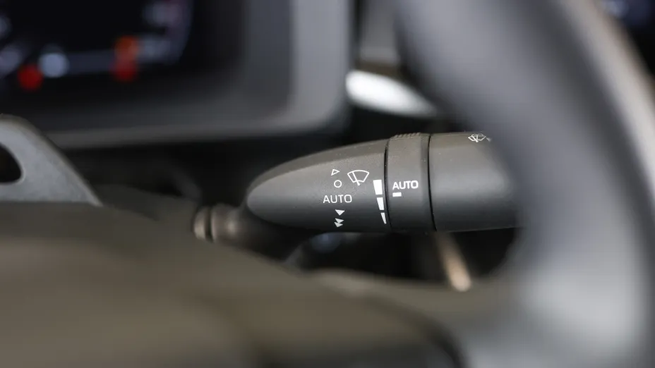 TOYOTA C-HR C-HR 1.8 Hybrid Executive