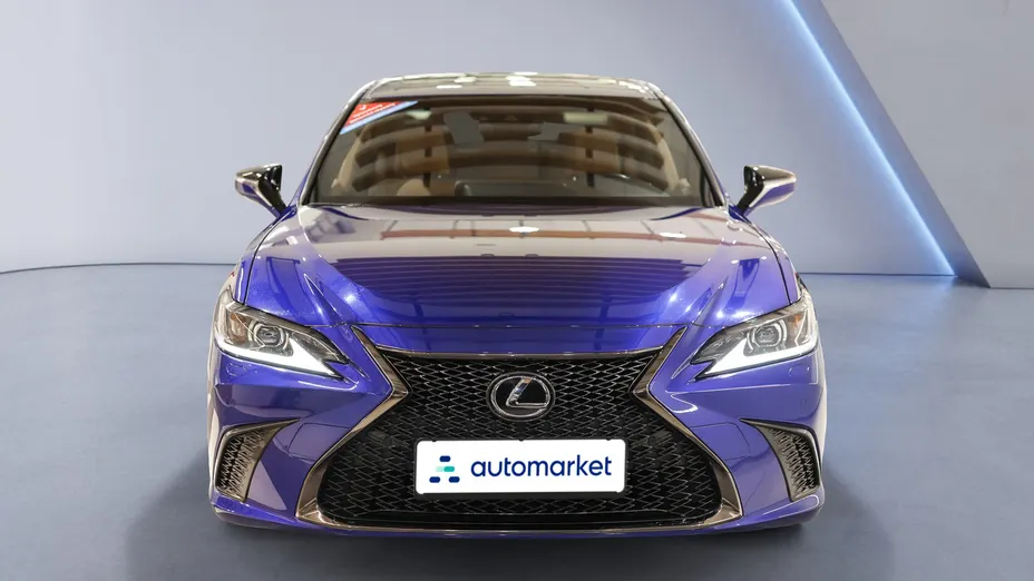 LEXUS ES ES 300h F Sport Design