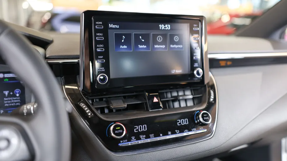 TOYOTA Corolla Corolla 1.8 Hybrid Active