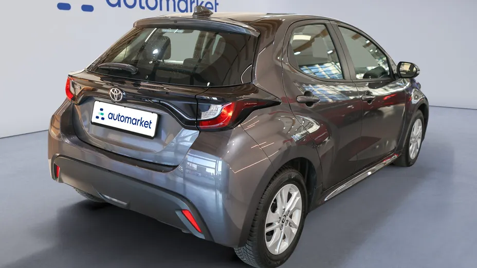 TOYOTA Yaris Yaris 1.5 Comfort
