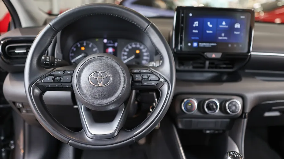 TOYOTA Yaris Yaris 1.5 Comfort