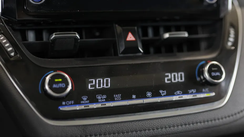 TOYOTA Corolla Corolla 1.5 Comfort