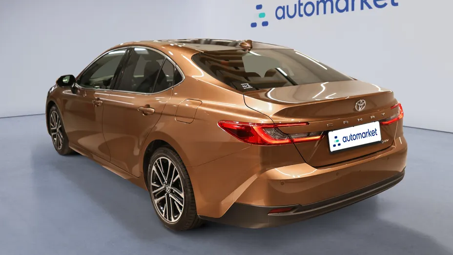TOYOTA Camry Camry 2.5 Hybrid Dynamic Force Executive e-CVT