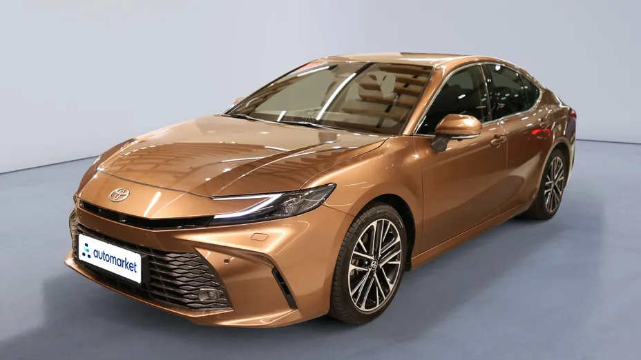 TOYOTA Camry Camry 2.5 Hybrid Dynamic Force Executive e-CVT
