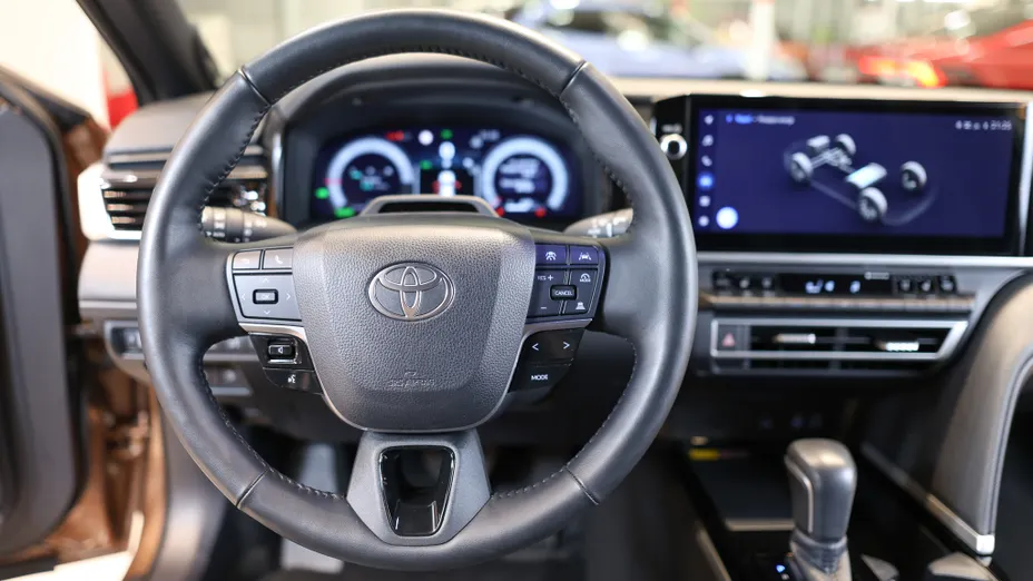 TOYOTA Camry Camry 2.5 Hybrid Dynamic Force Executive e-CVT