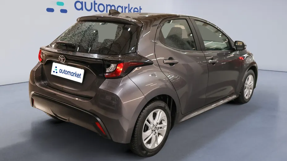 TOYOTA Yaris Yaris 1.5 Comfort