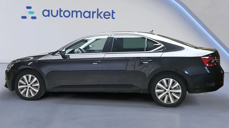 SKODA Superb Superb 2.0 TDI SCR Style DSG