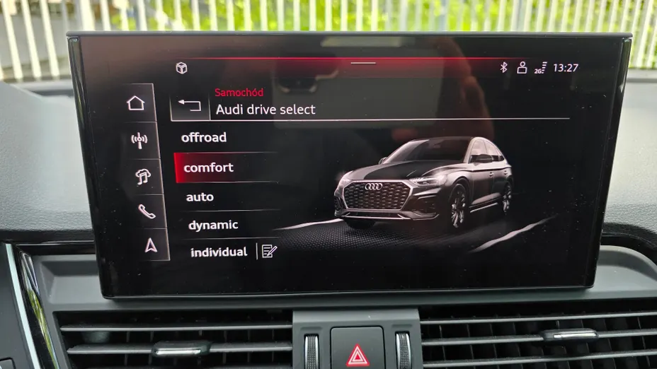 AUDI SQ5 -