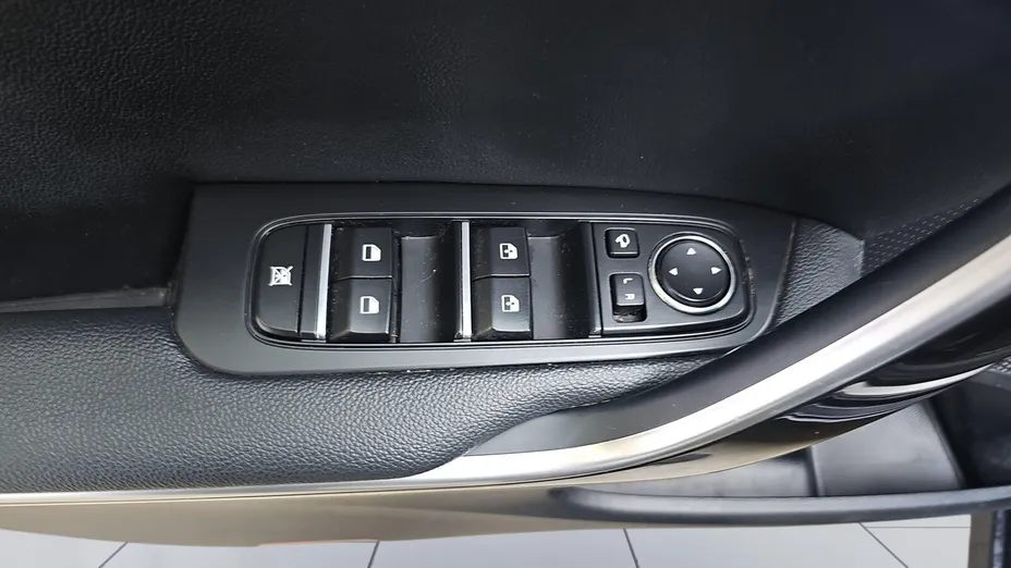 KIA Cee'd Ceed 1.6 GDI PHEV Business Line DCT