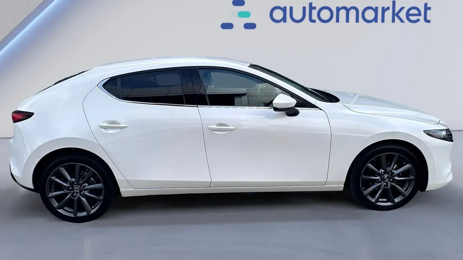 MAZDA 3 3 2.0 mHEV Exclusive Line aut