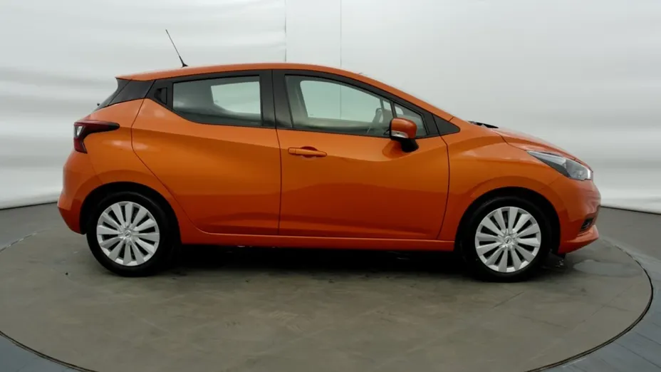 NISSAN Micra -
