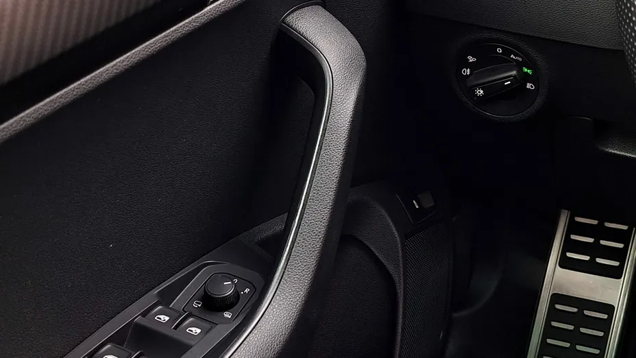 SKODA Karoq Karoq 2.0 TDI SCR 4x4 Sportline DSG