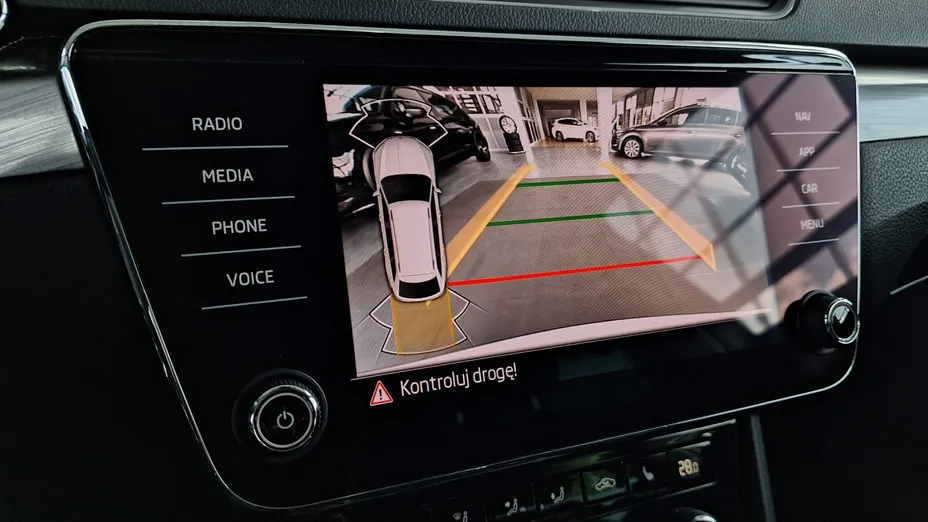 SKODA Superb Superb 2.0 TDI SCR Style DSG