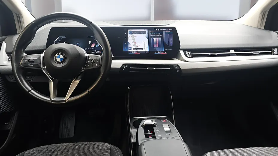 BMW Seria 2 218i aut