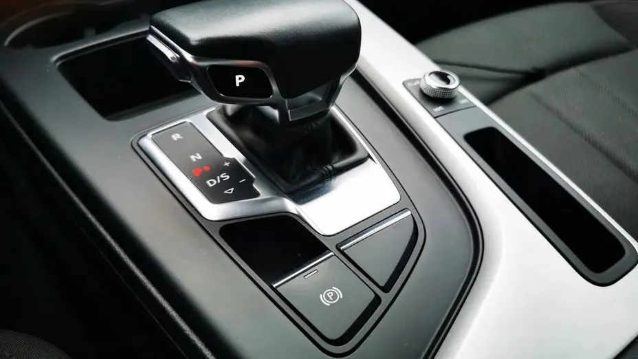 AUDI A4 Avant -