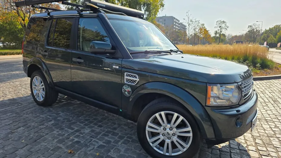 LAND ROVER Discovery -