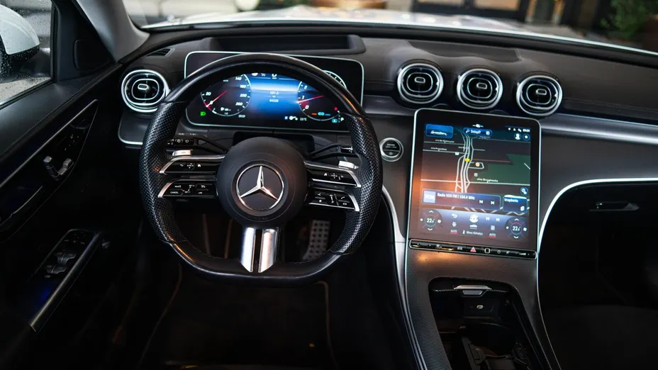 MERCEDES-BENZ C Klasa C 200 mHEV AMG