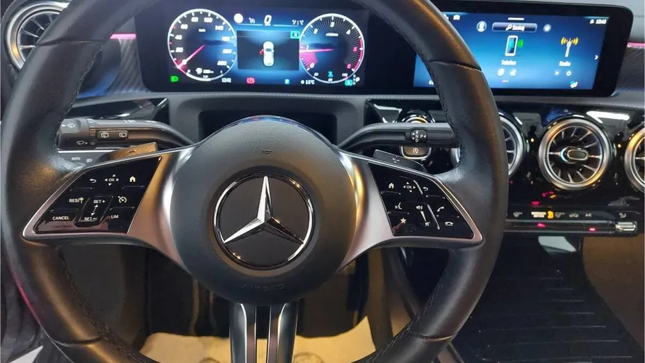 MERCEDES-BENZ CLA CLA 200 d Progressive 8G-DCT