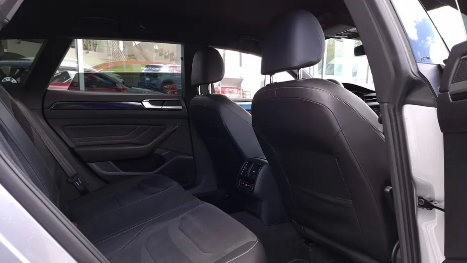 VOLKSWAGEN Arteon Arteon 2.0 TDI 4Motion R-Line DSG