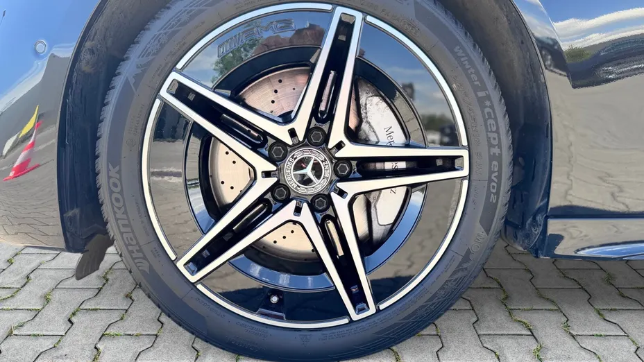 MERCEDES-BENZ C Klasa C 300 e PHEV AMG