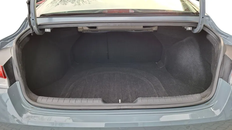 HYUNDAI Elantra Elantra 1.6 Smart