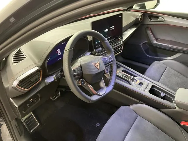CUPRA Leon -