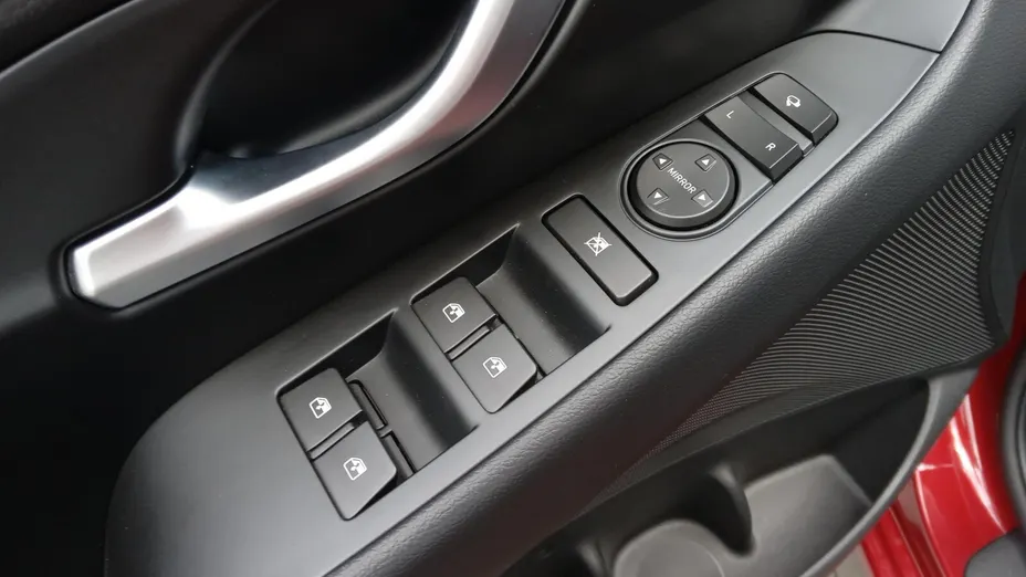 HYUNDAI i30 i30 1.5 T-GDI 48V Smart