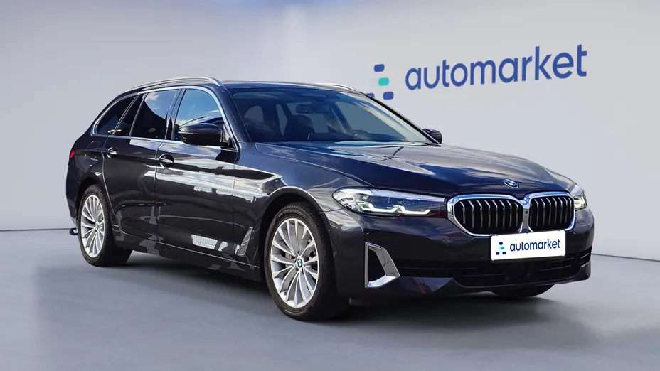 BMW Seria 5 530e xDrive Luxury Line aut