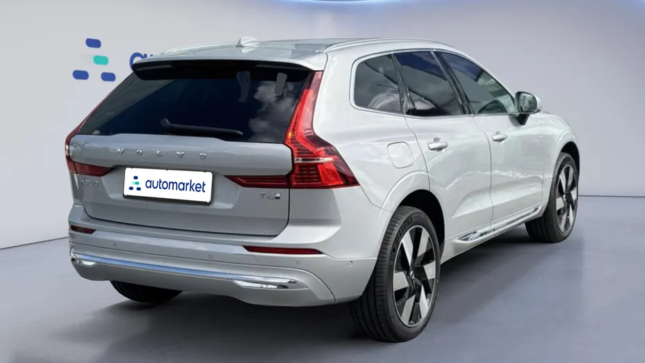VOLVO XC60 XC60 T6 Plug-In Hybrid AWD Ultra Bright aut