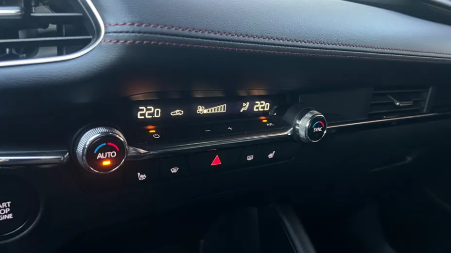 MAZDA 3 3 2.0 mHEV Homura