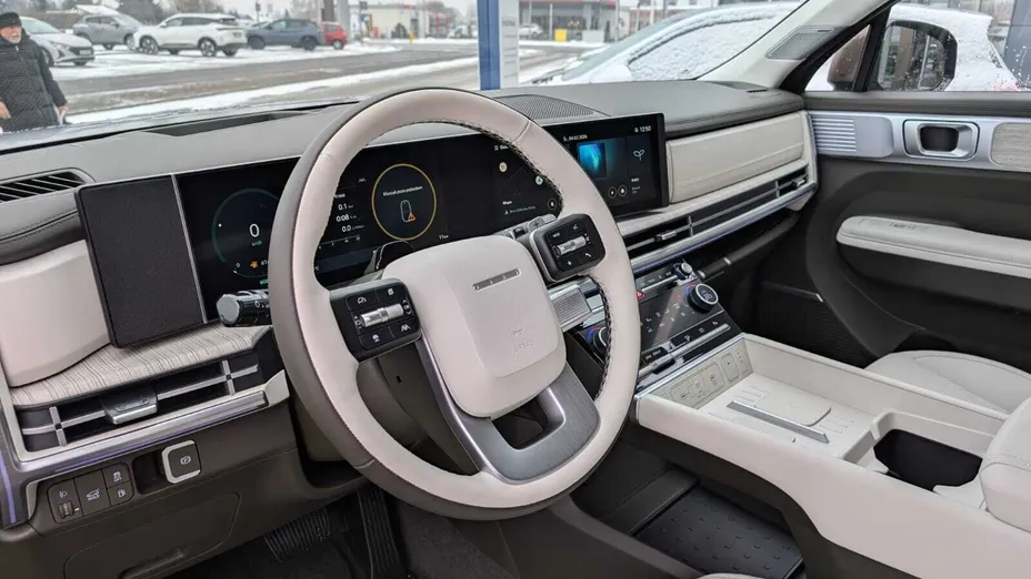 HYUNDAI Santa Fe Santa Fe 1.6 T-GDI HEV Calligraphy 4WD aut 6os. Nowy