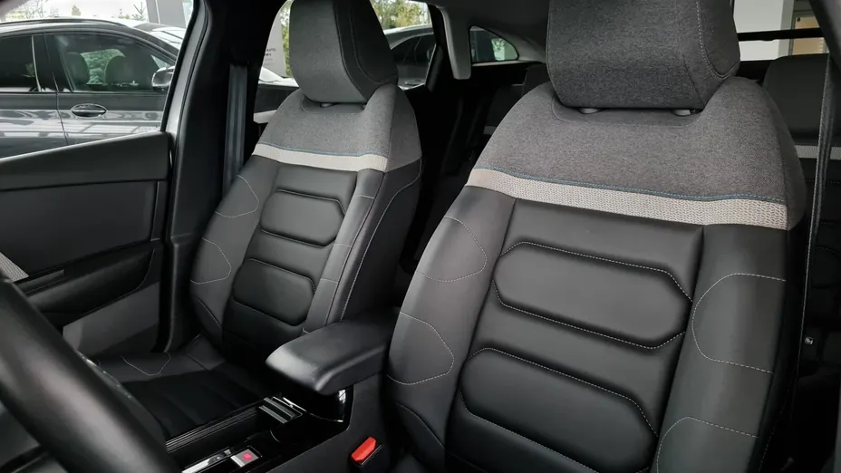 CITROEN C4 C4 1.5 BlueHDi Shine S&S