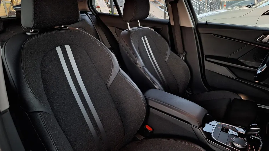 BMW Seria 1 118i Sport Line aut