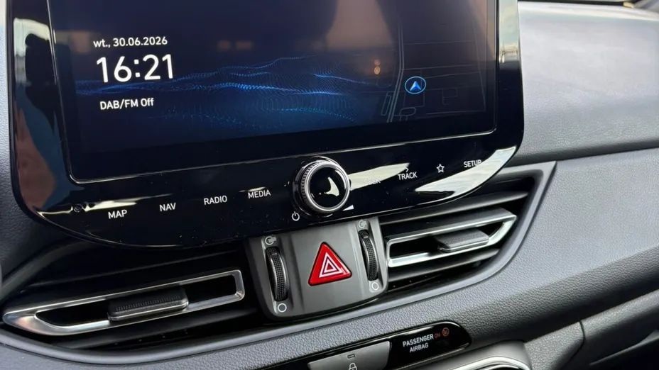 HYUNDAI i30 i30 1.5 T-GDI 48V Smart DCT