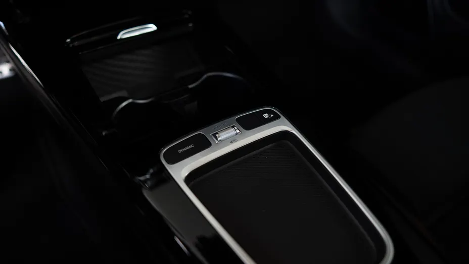 MERCEDES-BENZ CLA CLA 220 mHEV 4-Matic AMG Line 8G-DCT