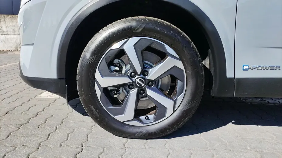 NISSAN Qashqai Qashqai 1.5 e-POWER N-Connecta