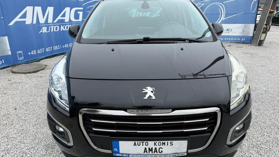 PEUGEOT 3008 -
