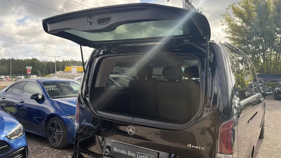 MERCEDES-BENZ V Klasa V 300 d 9G-Tronic Avantgarde (ekstra dł)