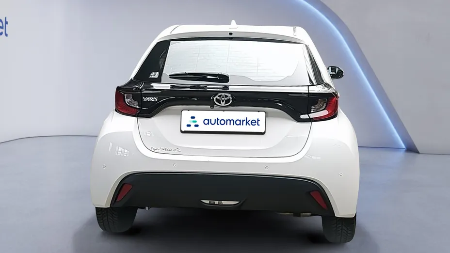 TOYOTA Yaris Yaris 1.5 Comfort