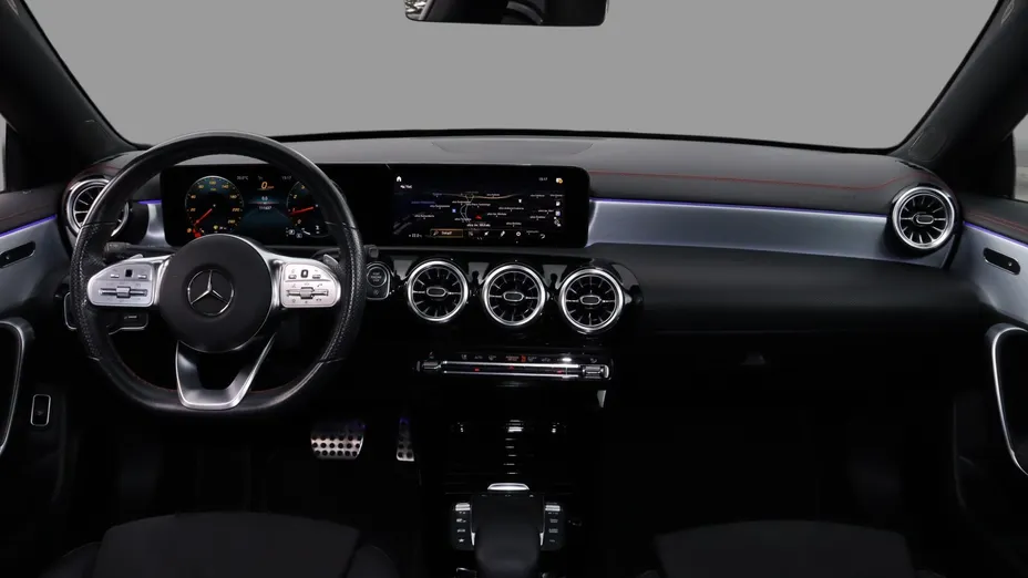 MERCEDES-BENZ CLA CLA 200