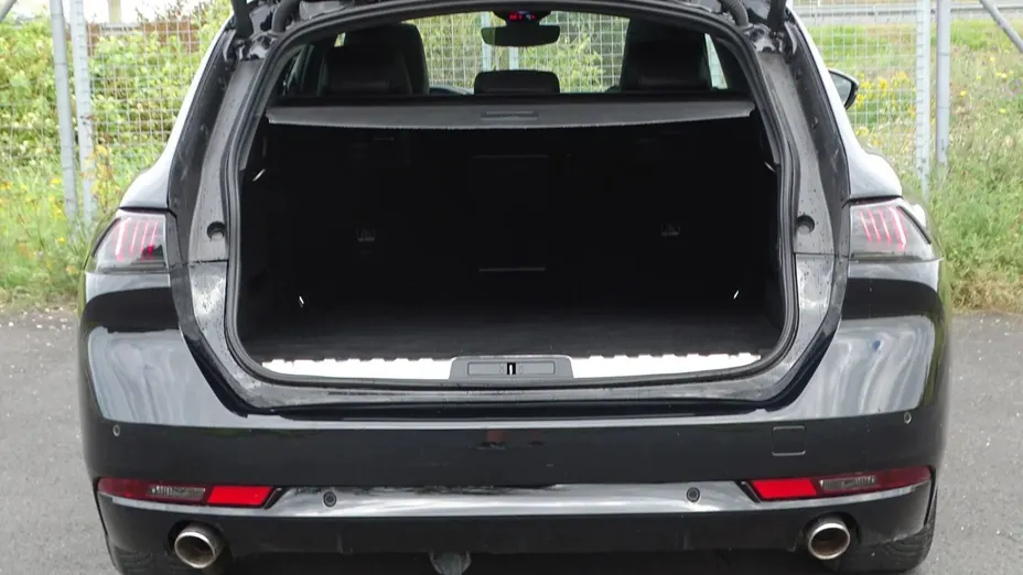 PEUGEOT 508 -
