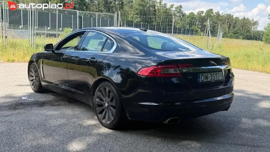 JAGUAR XF XF 5.0 V8 Premium Luxury